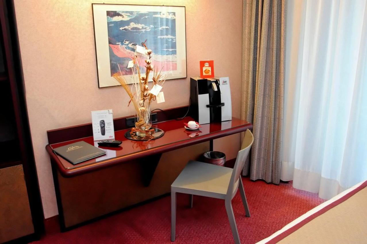 Hotel Gotha Turin Airport 4*
